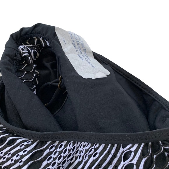 BECCA Aurora High Neck Crochet Lace Swimsuit S NWT - Picture 9 of 13